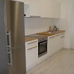 トップ ヴァーツラフ スクエア アパートホテル