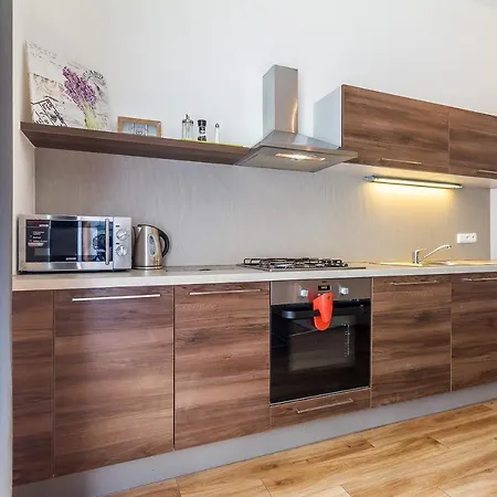 Wenceslas Square Aparthotel 3*