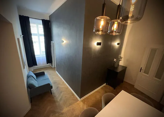 Wenceslas Square Apartahotel