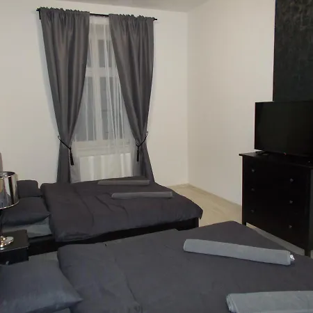 Wenceslas Square Appart hôtel 3*